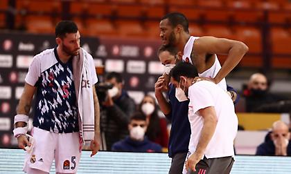 Φόβοι για ρήξη αχιλλείου του Ράντολφ, δίπλα του όλη η Ρεάλ