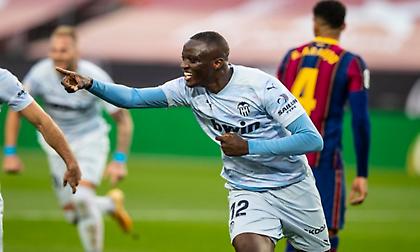 Σόκαρε την Μπαρτσελόνα ο Ντιακαμπί (video)