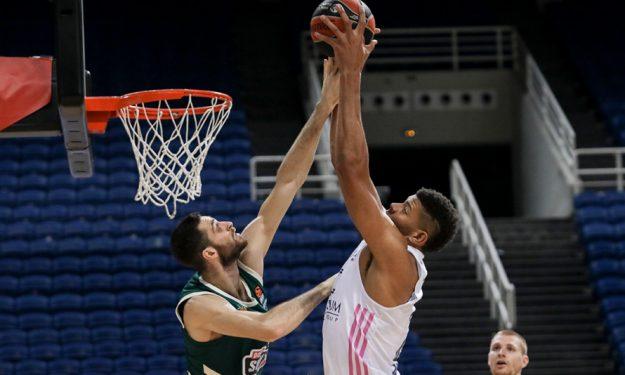 Ευρωλίγκα: Ξανά MVP ο… πύργος Ταβάρες (Video)