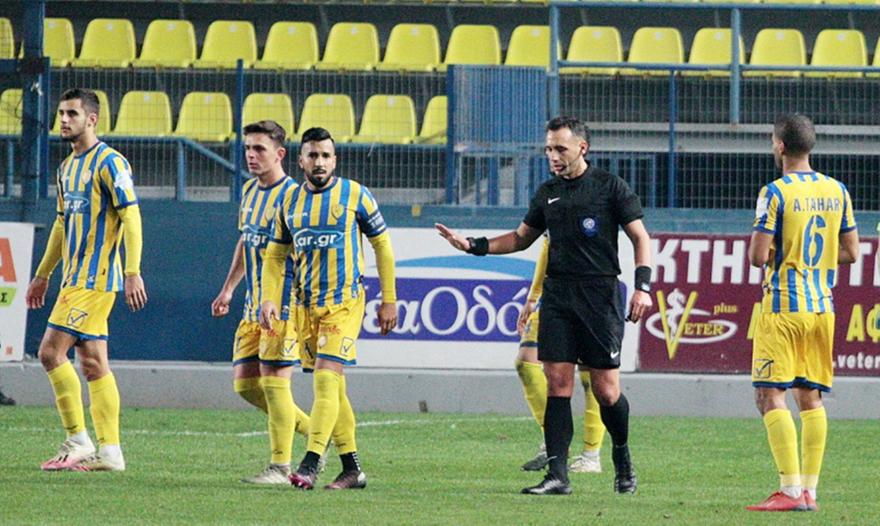 Παναιτωλικός:  «Ξανά στοχοποιημένοι-Τι θα κάνει ο Κλάτενμπεργκ;»