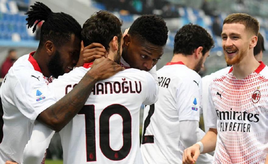 Σασουόλο-Μίλαν 1-2 & και Ίντερ-Σπέτσια 2-1