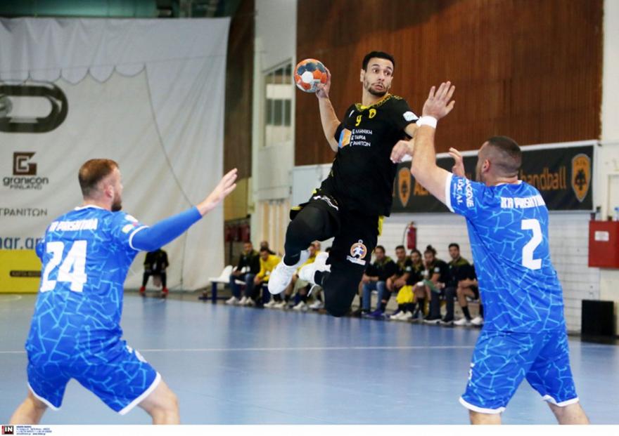 Δια περιπάτου στους «16» η ΑΕΚ