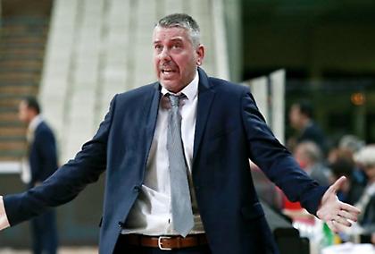 Παπαθεοδώρου: «Γυρίσαμε στα 90's παίζοντας με τρεις ξένους»