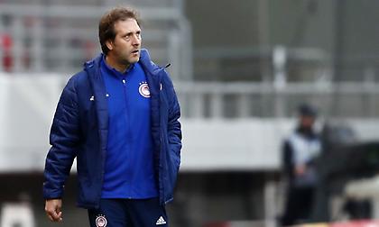 Σταματέλος: «Θα έχουμε άμεσα εξελίξεις για τον αριστερό μπακ στον Ολυμπιακό»