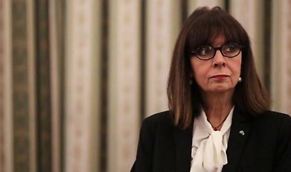 ΠτΔ: Ευχαριστώ τους πολιτικούς αρχηγούς που θα εμβολιαστούν μαζί μου δίνοντας το παράδειγμα