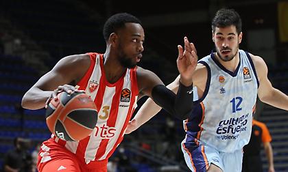 Θετικός στον κορωνοϊό ο Λόιντ, χάνει και τον Παναθηναϊκό!