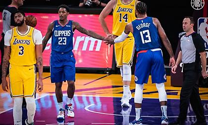 Νίκη στο ντέρμπι του LA για τους Κλίπερς με τρομερό Πολ Τζορτζ