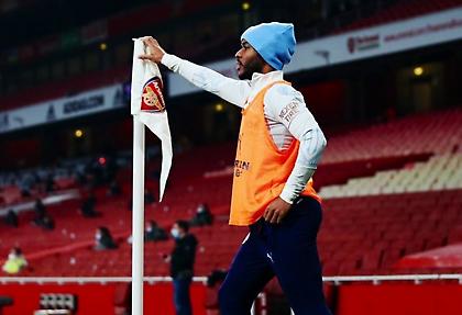 Το tweet του 2020 από τον Στέρλινγκ! (pic)