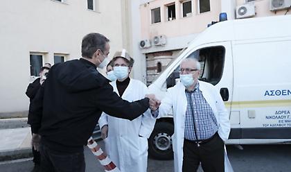 Μητσοτάκης από Βέροια: Να προσέχουμε στις γιορτές - Ελλοχεύει 3ο κύμα πανδημίας