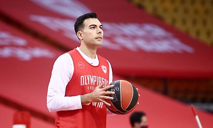 Αποθεώνει Σλούκα η Φενέρ: «Από τους αρχιτέκτονες των επιτευγμάτων μας»