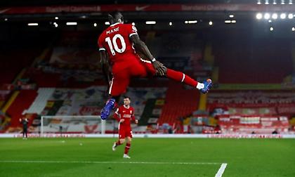 Premier League: Mόνο Λίβερπουλ και Έβερτον συνεχίζουν με κόσμο!