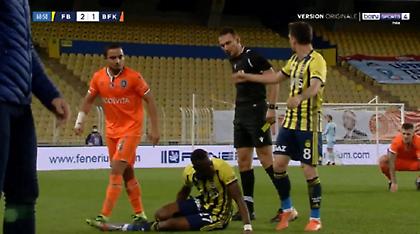 Αποβλήθηκε με δύο κίτρινες κάρτες σε... δευτερόλεπτα ο Ράφαελ (video)