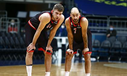 Το κακό τρίτωσε και o Ολυμπιακός πρέπει να το αλλάξει