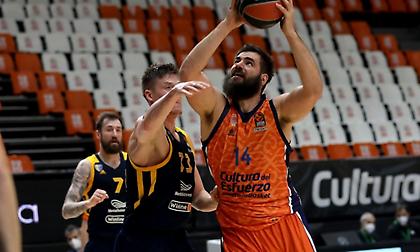 Άντεξε στην πίεση και νίκησε τη Χίμκι η Βαλένθια