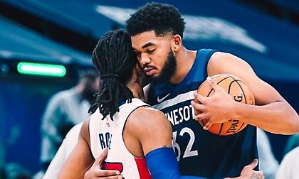 Συγκλονίζει πάλι ο Τάουνς: «Ο Καρλ που ξέρατε πέθανε στις 13 Απριλίου» (Video)