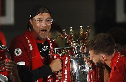 Κλοπ: «Δεν έχουν σημασία τα δώρα, αλλά με ποιους γιορτάζεις...»