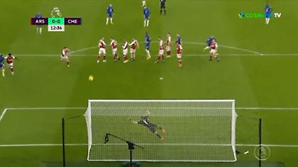 Δοκάρι με εκτέλεση φάουλ ο Μάουντ (video)