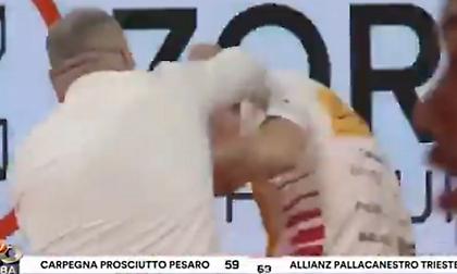 Σήκωσε χέρι σε παίκτη του ο Ρέπεσα (video)