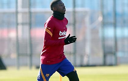 Επιστρέφει ο Ντεμπελέ στην αποστολή της Μπαρτσελόνα