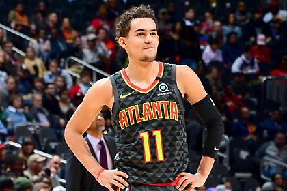 Ο Γιανγκ οδηγεί τους αήττητους Χοκς (video)