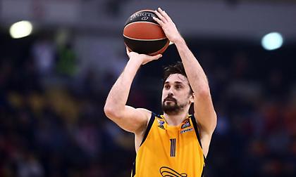 Πήρε «φωτιά» με τρία τρίποντα σε δύο λεπτά ο Σβεντ