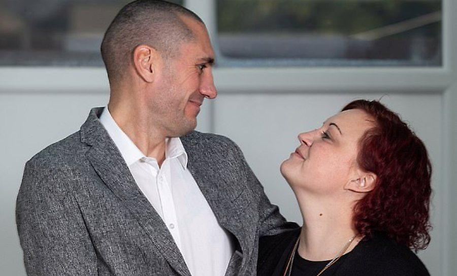 34χρονος Βρετανός παραλίγο να πεθάνει από υπερβολική κατανάλωση νερού