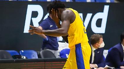 Στο νοσοκομείο ο Χάντερ μετά από τραυματισμό στο μάτι