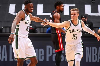 Τα highlights των Αντετοκούνμπο στη νίκη επί των Χιτ