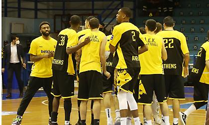 Διαψεύδει για αναζήτηση παίκτη η ΑΕΚ