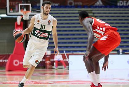 Παπαπέτρου: «Nα κοιτάξουμε τον εαυτό μας στον καθρέφτη»