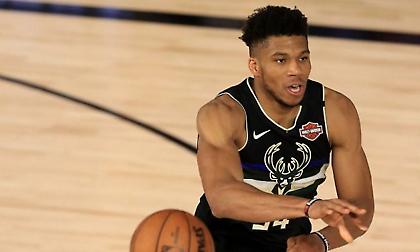 GM Μπακς για Γιάννη: «Έμεινε γιατί βλέπει πως είμαστε στον σωστό δρόμο»