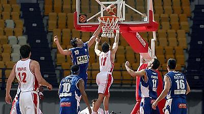 Με τα χίλια ζόρια ο Ολυμπιακός