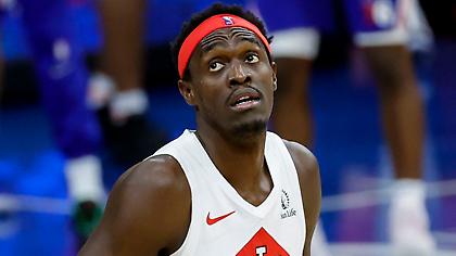 Έφαγε πάγκο λόγω παραπτώματος ο Σιάκαμ