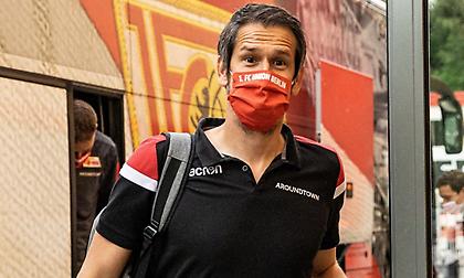 Γκσπούρνινγκ στο sportfm.gr: «Ευγνώμων για όσα έζησα στο ποδόσφαιρο - Να εξαφανιστεί ο ρατσισμός»