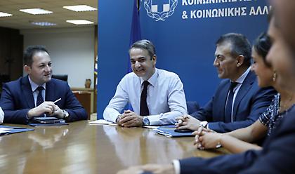Πώς φτάσαμε στην απόφαση για το αυστηρό lockdown της προσεχούς εβδομάδας