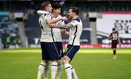 Εύκολη τριάρα για την Τότεναμ κόντρα στη Λιντς