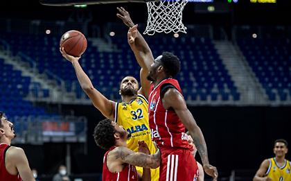 Στοπ στην Μπάγερν από την Άλμπα πριν το ΣΕΦ