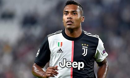 Θετικός στον κορωνοϊό ο Άλεξ Σάντρο της Γιουβέντους