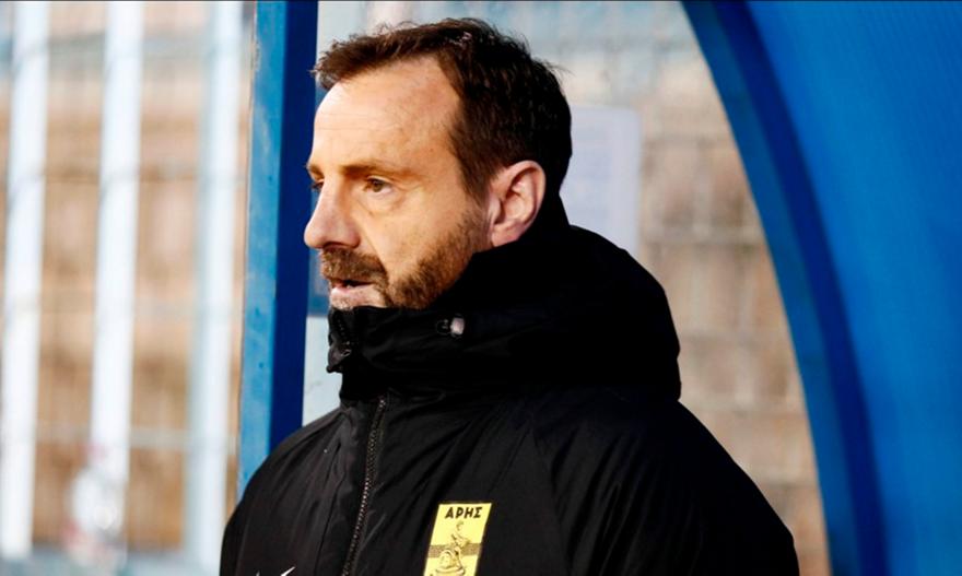 Μάντζιος: «Φάγαμε δύο εύκολα γκολ»