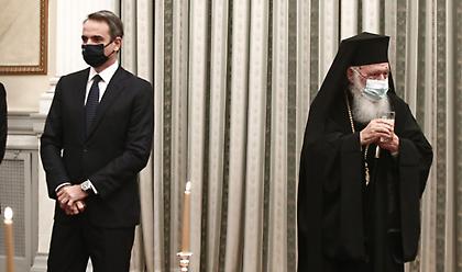 Μητσοτάκης προς Ιερώνυμο: Αναλάβετε τις ευθύνες σας - Οφείλετε να δώσετε το παράδειγμα