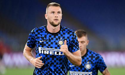 Σκρίνιαρ: « Ευχαριστημένος που έμεινα στην Ιντερ»