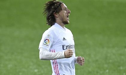 Μόντριτς: Δέχθηκε τη μείωση και ανανεώνει με τη Ρεάλ Μαδρίτης