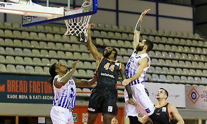 Καθάρισε τον Προμηθέα με επική ανατροπή η Λάρισα