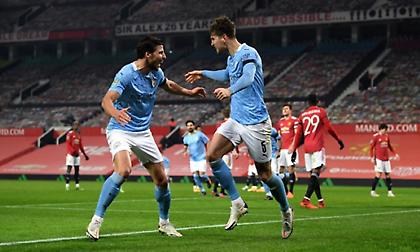 Προσγείωσε τη Γιουνάιτεντ και πάει για το 4ο σερί Carabao Cup η Σίτι