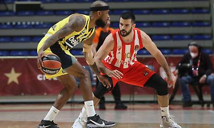 «Απόδραση» Φενέρ με buzzer beater του Μπράουν