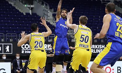 «Σίφουνας» η Μακάμπι στο Βερολίνο