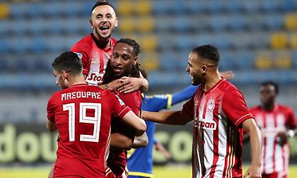 Super League 1: Στο +10 από τον ΠΑΟΚ ο Ολυμπιακός, πλησιάζει εξάδα ο Ατρόμητος