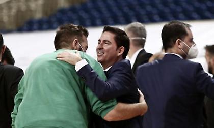 Πασκουάλ: «Νιώθω όμορφα που βρίσκομαι εδώ, λυπάμαι για την απόλυση Βόβορα»