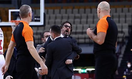 Η τελευταία φάση που ζήτησε φάουλ η Μπάγερν και προκάλεσε την έκρηξη του Τρινκέρι (video)