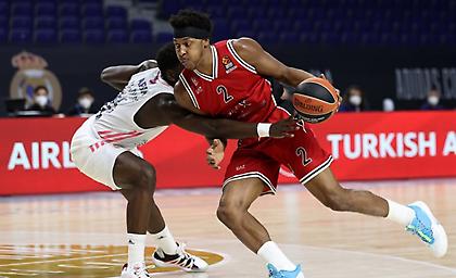 Εντυπωσιακή Αρμάνι, σταμάτησε το σερί της Ρεάλ